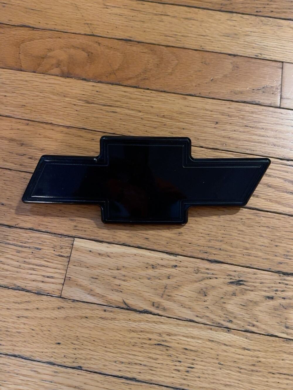 Chevrolet Bowtie Emblem Black Chevy Grille Tailgate Badge M96181 9” Replacement